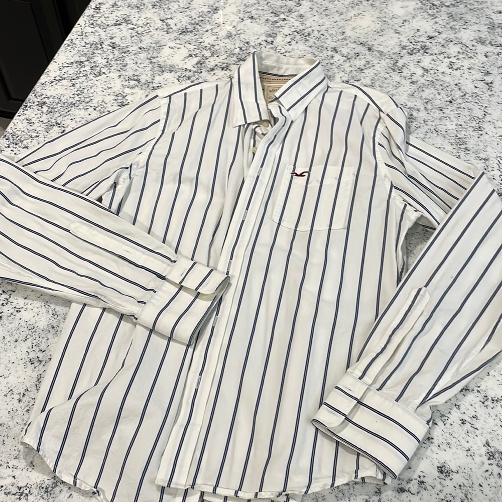Hollister button down